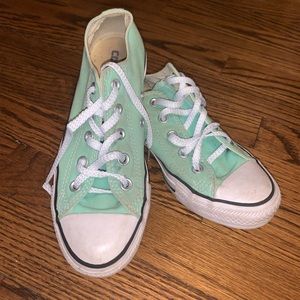 MINT GREEN CONVERSE